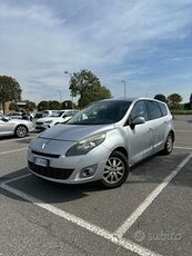 Renault Scenic Scénic 1.9 dCi 130CV Luxe