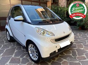 Smart ForTwo 800cdi NEOPATENTATI - 2010 E5