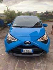 Toyota Aygo Connect 1.0 VVT-i 72 CV 5 porte x-clus