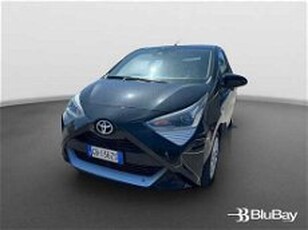 Toyota Aygo Connect 1.0 VVT-i 72 CV 5 porte x-cool del 2020 usata a Livorno