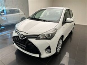 Toyota Yaris 1.0 5 porte Active del 2015 usata a Cuneo