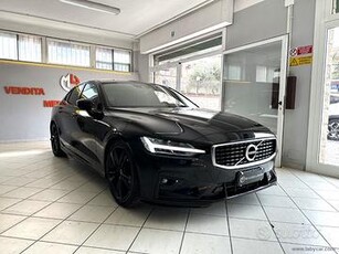 VOLVO S60 T5 Geartronic R-design UNIPRO*CERT*GARAN