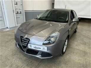 Alfa Romeo Giulietta 1.6 JTDm Progression 120cv del 2015 usata a Cuneo