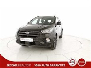 Ford Kuga 1.5 EcoBoost 120 CV S&S 2WD ST-Line del 2019 usata a San Giovanni Teatino