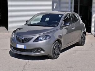 Lancia Ypsilon 1.0 FireFly