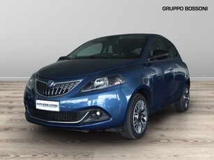 Lancia Ypsilon 1.0 FireFly