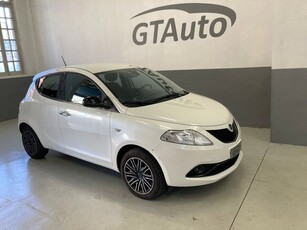 Lancia Ypsilon 1.2 69 CV