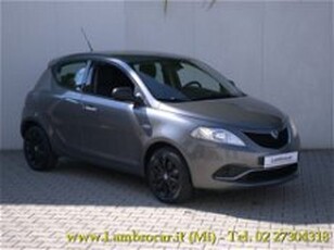 Lancia Ypsilon 1.2 69 CV 5 porte Silver del 2017 usata a Cologno Monzese