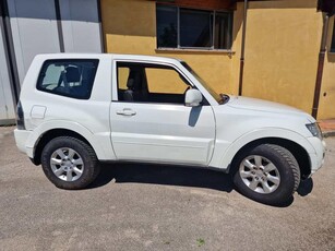 Mitsubishi Pajero 2.5 TD