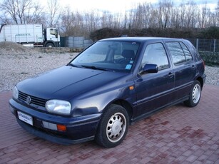 Volkswagen Golf 1.6