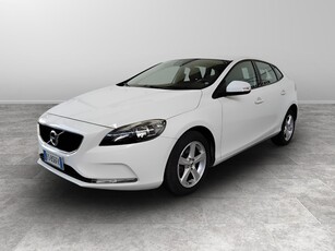 Volvo V40 D2