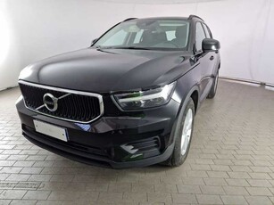 Volvo XC40 T2