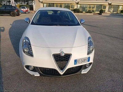 Usato 2016 Alfa Romeo Giulietta 1.6 Diesel 120 CV (7.700 €)