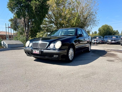 Mercedes Classe E 200