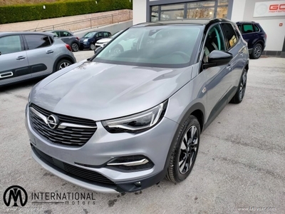 Opel Grandland 1.2 Turbo