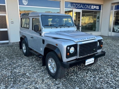 Land Rover Defender 90 2.4 TD4