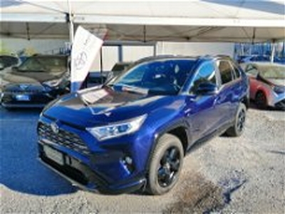 Toyota Rav4 HV (218CV) E-CVT 2WD Style del 2019 usata a Beregazzo con Figliaro