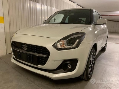 SUZUKI Swift 1.2 Hybrid 4WD AllGrip Top