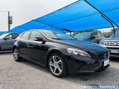 Volvo V40 D2 1.6 Powershift Momentum-(CAMBIO AUTOMATICO) Borgo San Giacomo