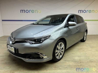 Toyota Auris 1.8 hybrid Lounge cvt