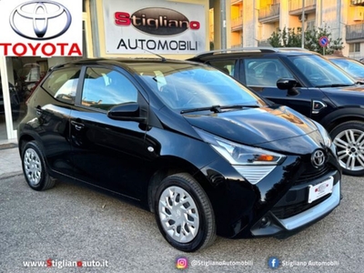 Toyota Aygo Connect 1.0 VVT-i 72 CV 5 porte x-cool usato