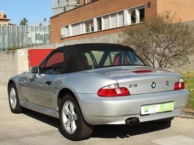 Usato 2001 BMW Z3 2.2 Benzin 170 CV (16.900 €)