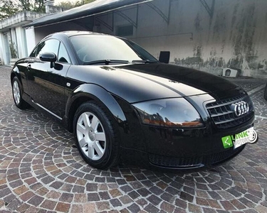 Usato 2004 Audi TT 1.8 Benzin 180 CV (9.300 €)