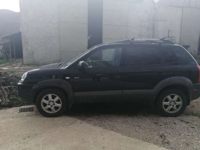 Usato 2004 Hyundai Tucson 2.0 Diesel 113 CV (1.800 €)