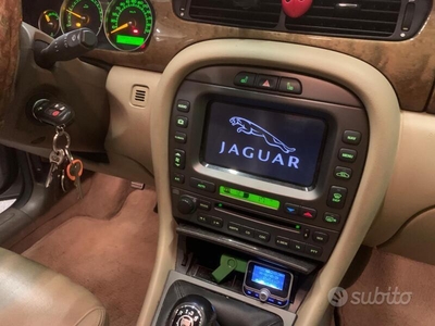 Usato 2006 Jaguar X-type 2.2 Diesel 145 CV (7.500 €)