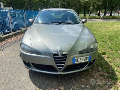 Usato 2007 Alfa Romeo 147 1.9 Diesel 120 CV (1.850 €)