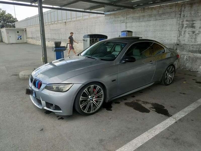 Usato 2007 BMW 330 3.0 Diesel 231 CV (13.000 €)