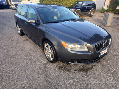 Usato 2008 Volvo V70 2.4 Diesel 163 CV (5.500 €)