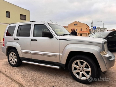 Usato 2009 Jeep Cherokee 2.8 Diesel 177 CV (6.800 €)