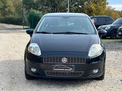 Usato 2010 Fiat Grande Punto 1.2 Benzin 65 CV (3.200 €)