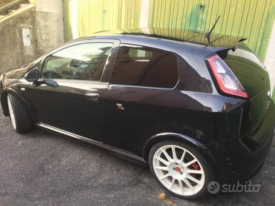 Usato 2012 Abarth Punto Evo 1.4 Benzin 165 CV (14.500 €)