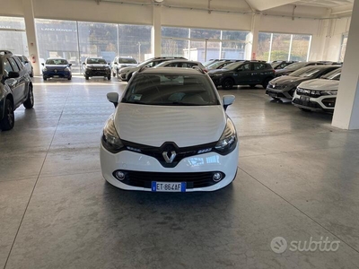 Usato 2014 Renault Clio IV 1.2 Benzin (6.990 €)