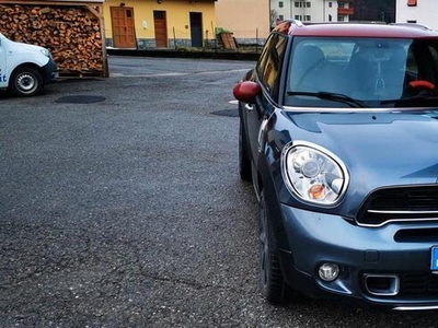 Usato 2015 Mini Cooper SD Countryman 2.0 Diesel 143 CV (14.000 €)