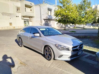 Usato 2017 Mercedes CLA180 Shooting Brake 1.5 Diesel 109 CV (23.000 €)