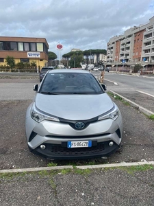 Usato 2018 Toyota C-HR 1.8 El_Benzin 98 CV (14.500 €)