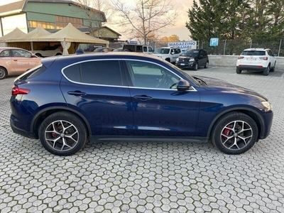 Usato 2020 Alfa Romeo Giulia 2.1 Diesel 211 CV (33.000 €)