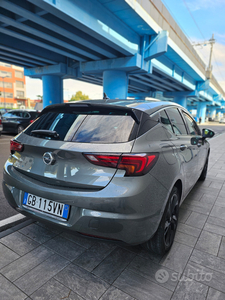 Usato 2020 Opel Astra 1.5 Diesel 122 CV (16.500 €)