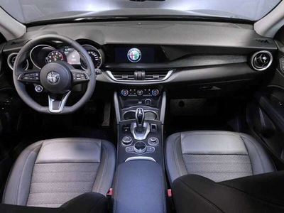 Usato 2021 Alfa Romeo Stelvio 2.0 Benzin 200 CV (49.500 €)