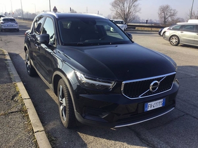 Volvo XC40 D3 Geartronic Momentum usato