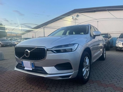 Volvo XC60 D4 AWD Business usato