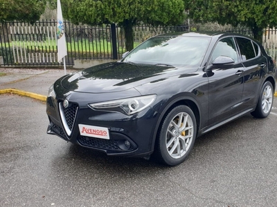 Alfa Romeo Stelvio Stelvio 2.2 Turbodiesel 180 CV AT8 RWD Super usato