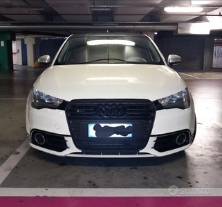 Audi A1 SPB 1.6 tdi 90 cv anno 2014