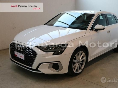 Audi A3 Sportback 35 1.5 tfsi mhev Business Advanc