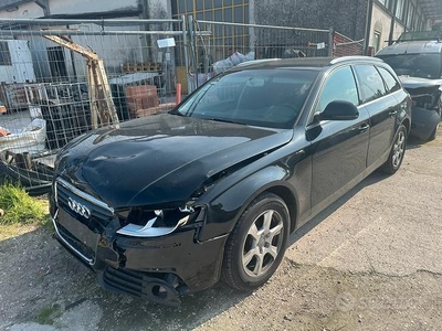 Audi a4 b8 incindetata