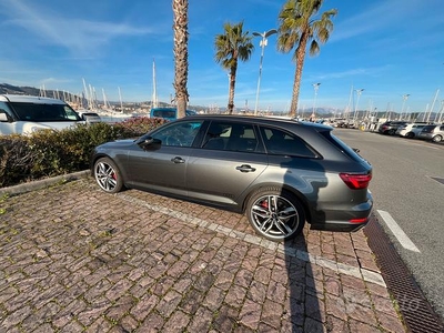 Audi A4 - SLINE edition - full optional
