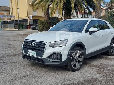 AUDI Q2 30 TDI S tronic Business Plus